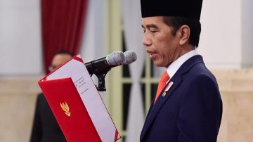 Presiden Melantik KSAL dan KSAU di Istana Negara