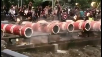 Tradisi Perang Meriam Bambu “Tet Karbet” Masyarakat Pidie, Aceh
