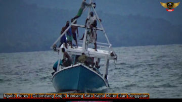Gelombang Angin Kencang Satu Kapal Ikan Di Maumbawa Ngada Tenggelam