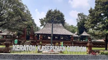 KERATON KASEPUHAN  INSPIRASI MATARAM