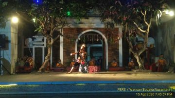 Tari Topeng Cirebon Serentak di Enam Titik “THE GATE OF SECRET”