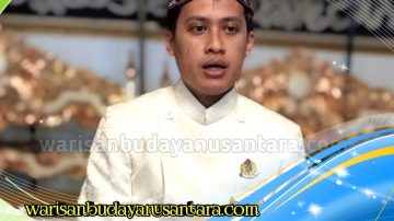 Live Streaming Ritual Adat Jumeneng Keraton Kesepuhan, Sultan Sepuh Ke-XV