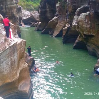 Jelajahi Wisata “Arizona & Siscar Point” di Tasikmalaya