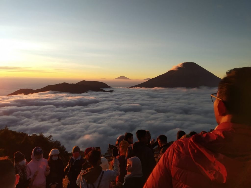 Expedisi Tim WBN Lokasi Wisata Kawasan Negri Khayangan