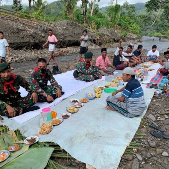 Pos Loki SSK II Turut Hadir Dalam Acara Tradisi Mandi Safar