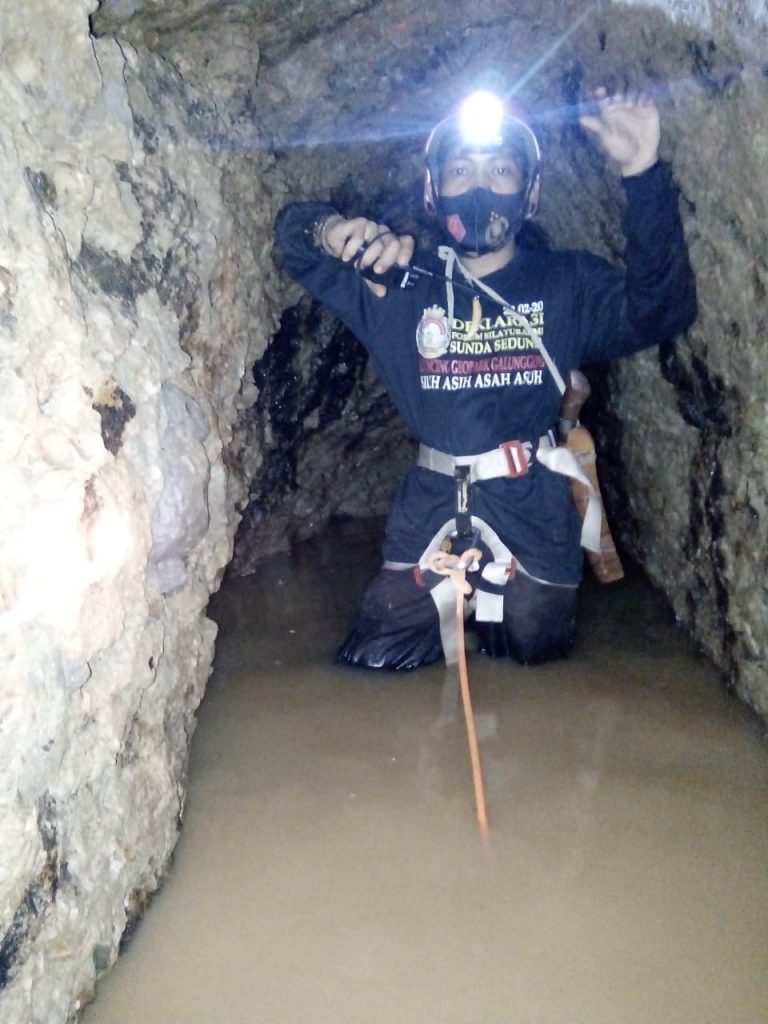 Menguak Misteri Goa Unik di Jahiyang Tasikmalaya