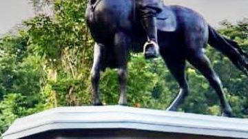 Kapolri Meresmikan Monumen Perjuangan Dan Bhakti Komjenpol DR H M.JASIN