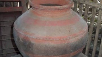 Mitos Teriak Didalam Gentong