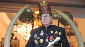 Rudy J Pesik, Pengusaha dan Tokoh Budaya