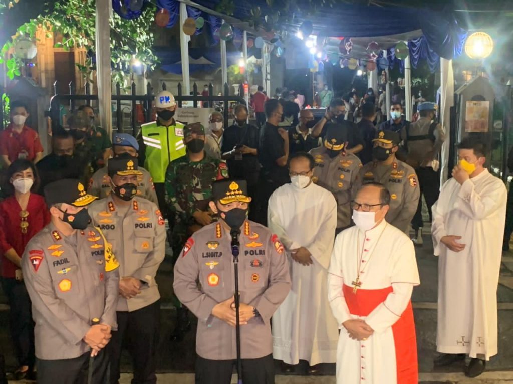 Kapolri Kunjungi Katedral Jakarta, Pastikan Ibadah Misa Aman