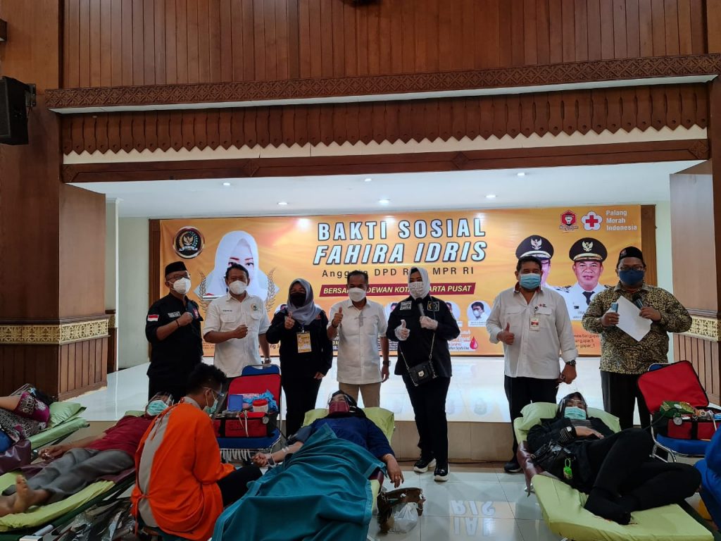 Gelar Donor Darah Rutin di Kantor Walikota Jakarta Pusat, Anggota DPD RI Fahira Idris: Ayo Kita Bantu PMI Amankan Stok Darah di DKI Jakarta