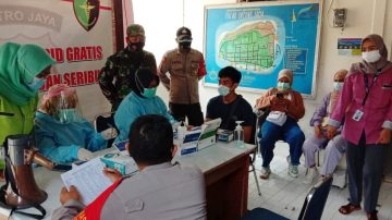 Cegah Penyebaran Covid-19, KTJ Pulau Untung Jawa Kep Seribu Selatan Rapid Tes Gratis 81 Wisatawan