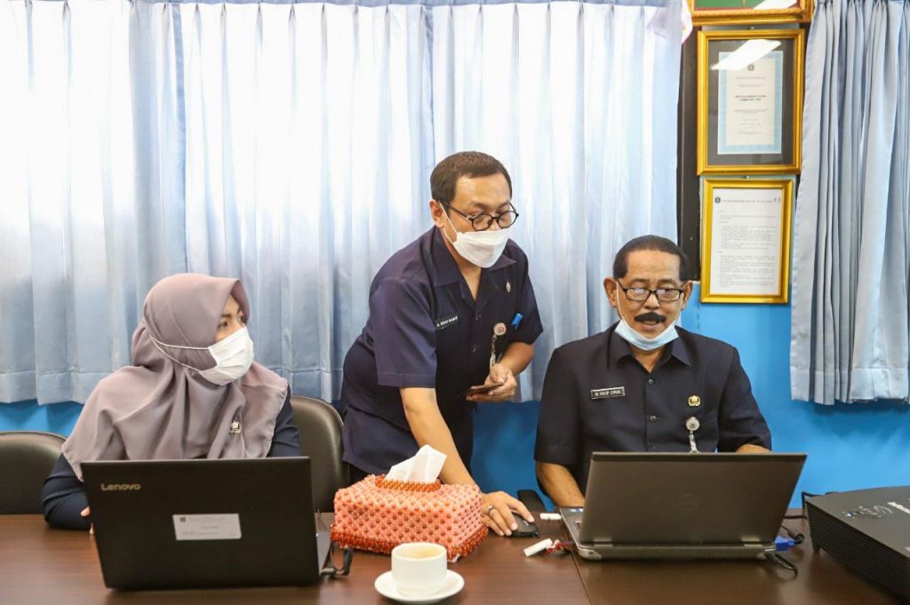 Sudin Pendidikan Wilayah II Jakut Pantau US Secara Daring di SMPN 30 Jakarta
