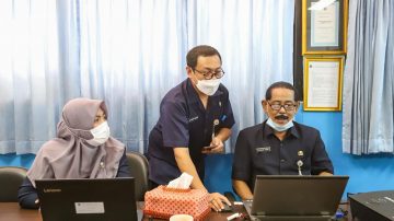 Sudin Pendidikan Wilayah II Jakut Pantau US Secara Daring di SMPN 30 Jakarta