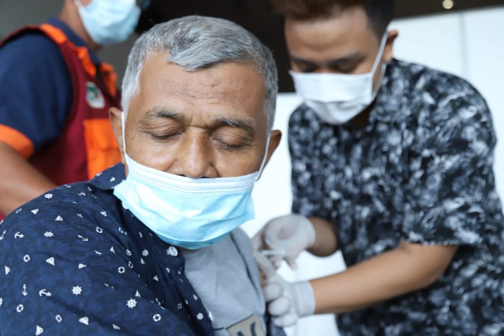 Layanan Vaksinasi Covid-19 di Puskesmas Kecamatan se-Jakarta Utara Dibuka 24 Jam