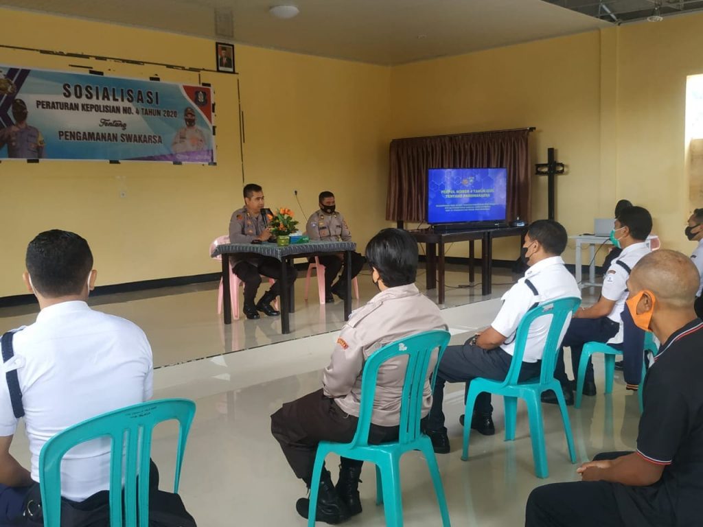 Puluhan Satpam Ikut Sosialisasi Peraturan Kepolisian No. 4 Tahun 2020 Di Mapolres Ngada NTT