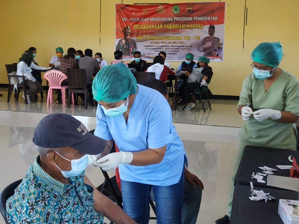 Polres Ngada NTT Laksanakan Vaksinasi Presisi Secara Masal