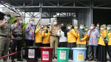 Wali Kota Jakarta Utara Apresiasi Warga Ikuti Uji Coba Pilah dan Angkut Sampah Terjadwal
