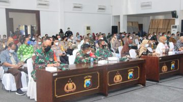 Upaya Bersama Mencegah Covid-19 Dan Memulihkan Perekonomian Kota Surabaya