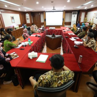 Pemkot Jakut Gelar Rapat Evaluasi Pengelolaan Sampah