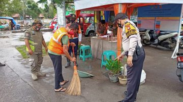Polres Jakut bersama Polsek Kelapa Gading adakan Giat Operasi Yustisi