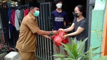 Aksi Peduli PEMDES Mangunjaya Untuk Warga Terpapar COVID-19