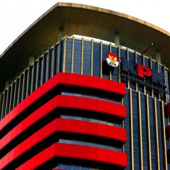 Mencengangkan, Sidang Dewas KPK Ungkap Fakta Aksi Jahat Azis Syamsuddin Kendalikan Penyidik KPK