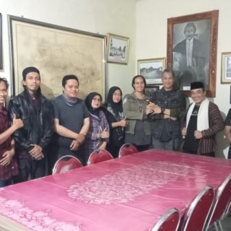 Kasepuhan YWPS Aom Anom Beserta Juag Memotivasi Dan Mendukung Kiprah Komunitas TTD