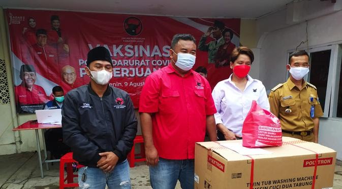 PDI Perjuangan Kabupaten Garut Gelar Vaksinasi Massal di Muarasanding
