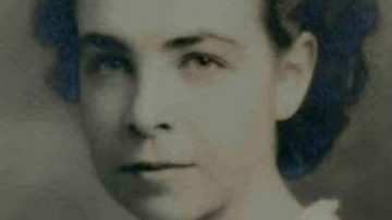 K’TUT TANTRI Salah Satu Wartawati dan Berjuang Untuk Negeri