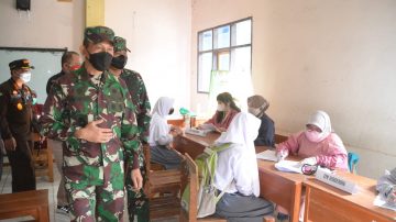 Serbuan Vaksin Siliwangi Silih Lindungi” Digelar di SMA PGRI 31 Pangalengan