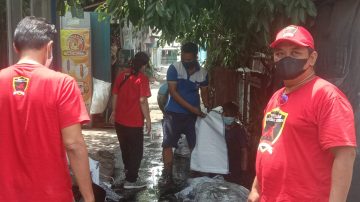 GBU Jalankan Kebijakan Ibu Hjh.Ida Mahmudah (Ketua Komisi D DPRD DKI Jakarta ) Pengerukan Gorong-Gorong Diawal Musim Penghujan Cegah Banjir
