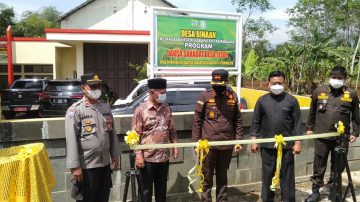 Kapolsek Sukaresik Hadiri Kegiatan Peresmian Desa Binaan Kejaksaan Kabupaten Tasikmalaya