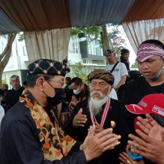 Walikota Tasikmalaya Drs. H. M Yusuf Hadiri Acara Ngabako Saamparan di Situ Gede