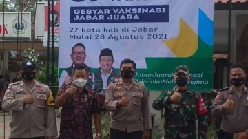 Kapolsek Indihiang Pantau Kegiatan Vaksinasi di 3 Puskesmas Wilayah Kecamatan Cipedes