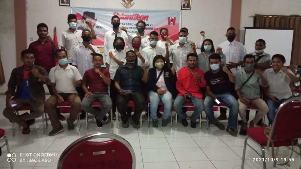 Puluhan Anggota Baru GMNI Nagekeo Flores Resmi Dilantik