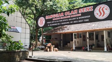 Kegiatan Sanggar Olah Seni di Hari Batik Nasional