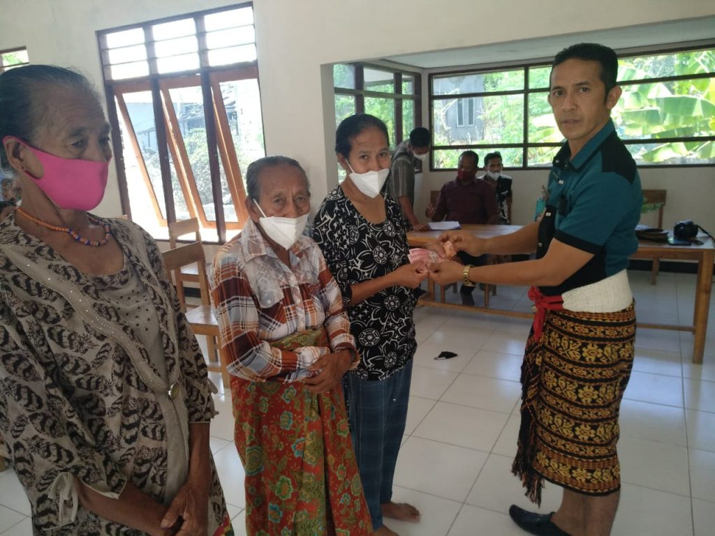 Penyaluran BLT Covid Desa Lobodei, Diberikan Secara Tunai