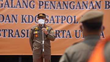 Hadapi Musim Hujan, Kasatpol PP DKI Amanahkan Personel Jalani Lintas Batas Tupoksi