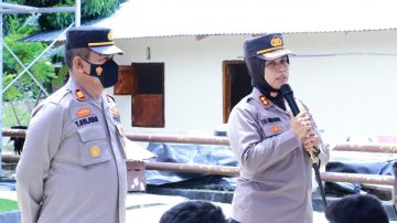 Kunjungan Kerja Ibu Kapolres Optimalisasi Pelaksanaan Vaksin Di Wilayah Hukum Polsek Wahai