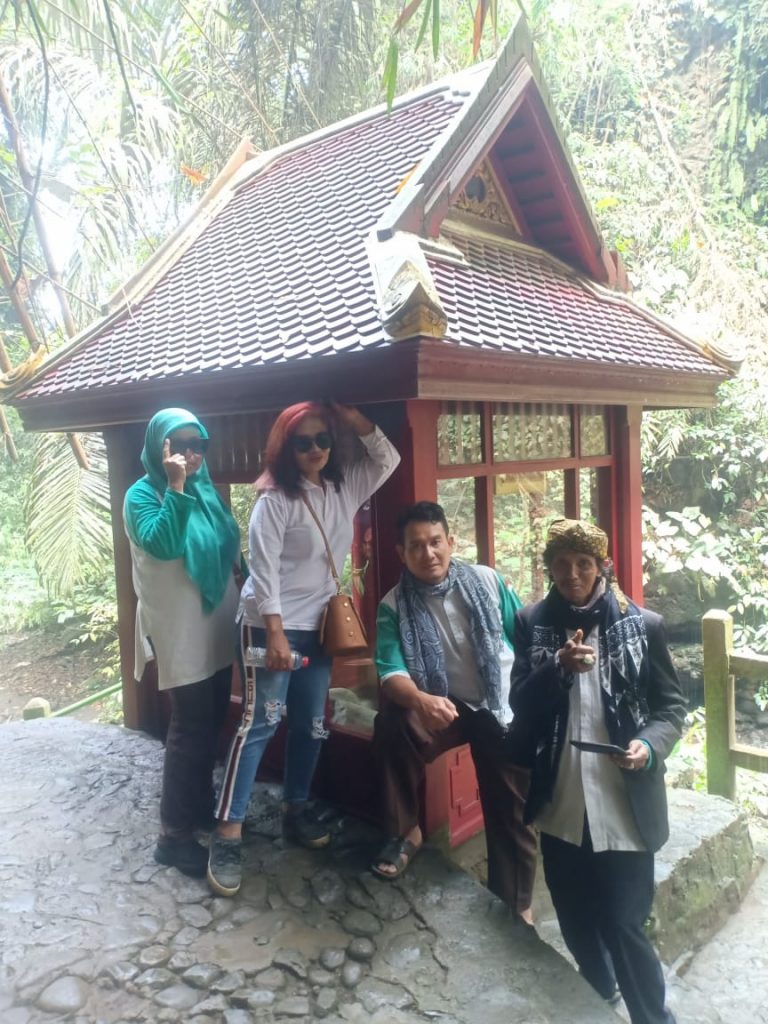 Prawita GENPPARI Diskusi Pelestarian dan Pengembangan Situs Curug Dago Kota Bandung