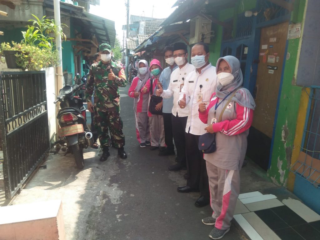 Monitoring PSN, Kelurahan Tanjung Priok Ajak Warga Ikut Vaksinasi