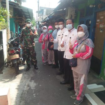 Monitoring PSN, Kelurahan Tanjung Priok Ajak Warga Ikut Vaksinasi