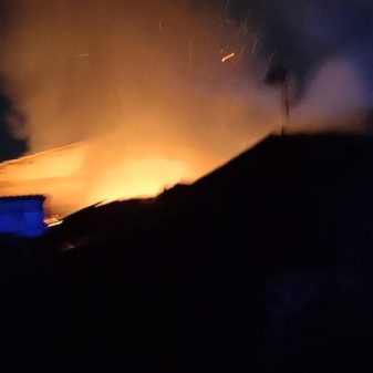 Kebakaran di Babakan Sari Kiaracondong, Satu Unit Rumah 2 Lantai Habis Dilalap Api