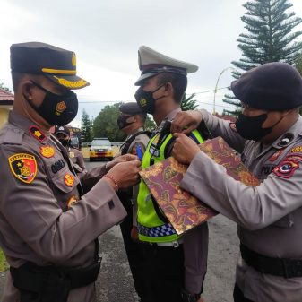 Waka Polres Ngada Kompol Gede Sucitra Pimpin Gelar Pasukan Operasi Zebra