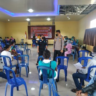 Kapolres Ngada Monitoring Operasi Zebra Ranakah 2021 Vaksinasi Dan Baksos