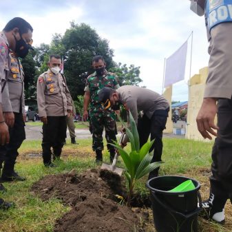 Kunker Perdana Kapolres Ngada Ke Polsek Aimere, Ini Isi Penegasan