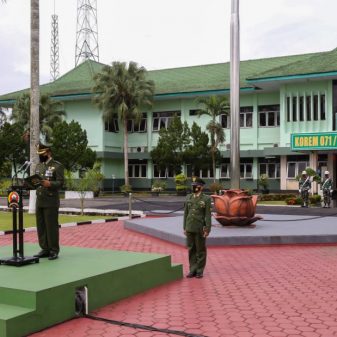 Korem 071/Wijayakusuma Gelar Upacara Peringatan Hari Pahlawan Tahun 2021