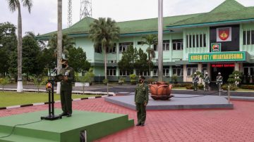 Korem 071/Wijayakusuma Gelar Upacara Peringatan Hari Pahlawan Tahun 2021