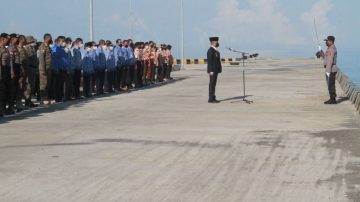 Peringatan Hari Pahlawan, Wakil Bupati Sabu Raijua Pimpin Acara Tabur Bunga